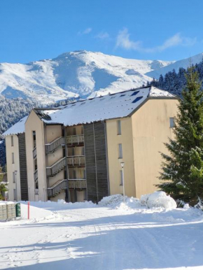 Résidence récente au Lioran à proximité des remontées mécaniques Laveissière